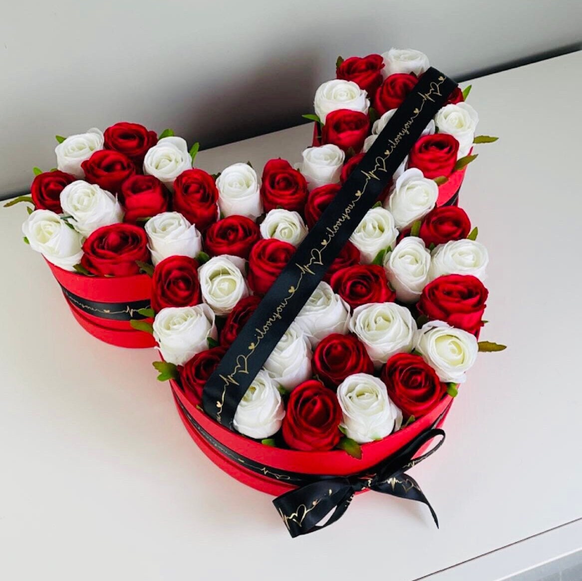 Box de Roses Mickey Rouge