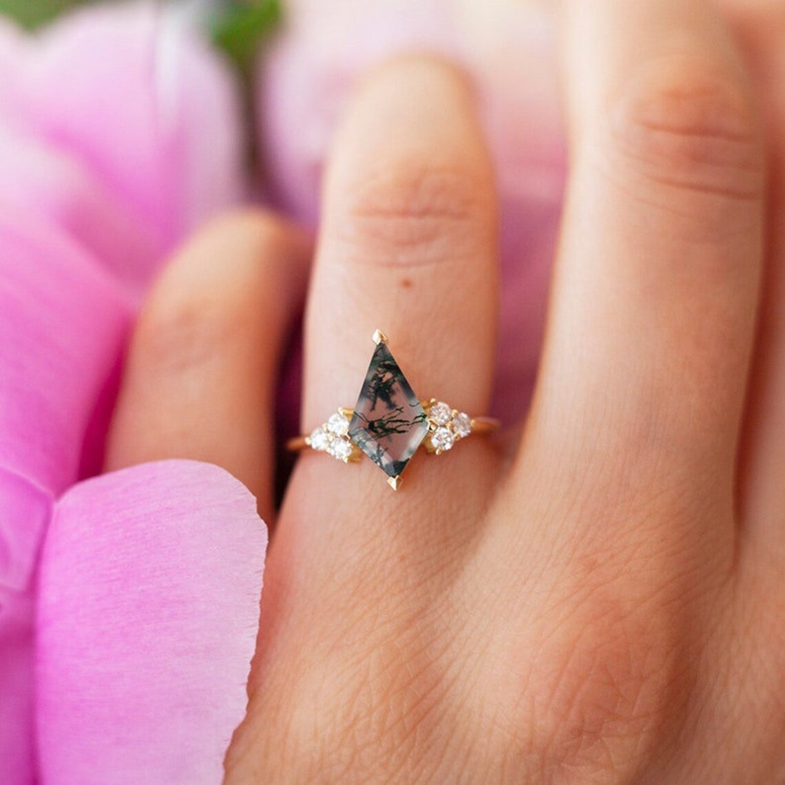 Moss Agate Engagement Ring Kite Cut Solid 14K Gold Engagement Etsy