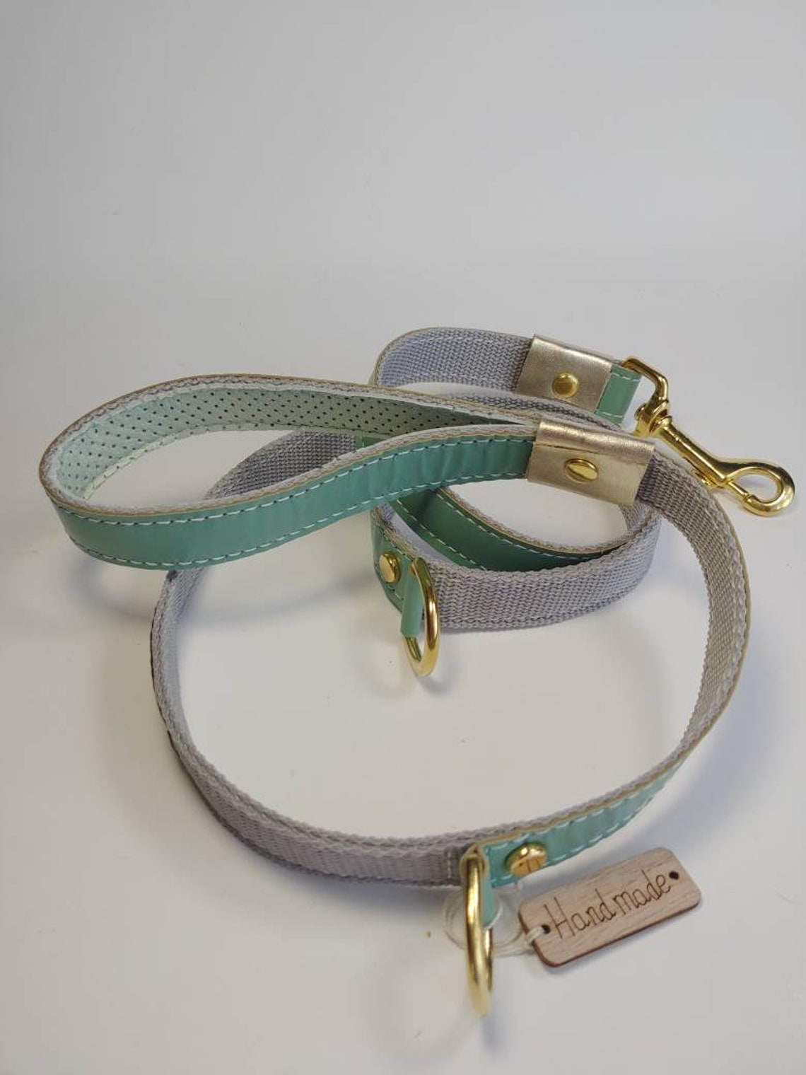Collar and leash set for weddings and elegant looks from Etsy
