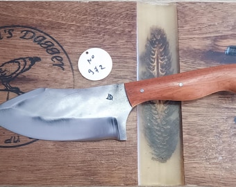 Hunting knife. Bushcraft knife, nature knife, bivouac knife, hunting knife... camp knife. French knife. Survival knife. Outdoor. Forged.