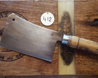 Handgefertigtes handwerkliches Messer. geschmiedetes Messer. Hackmesser. Geschenkidee. HRC-Stahl.