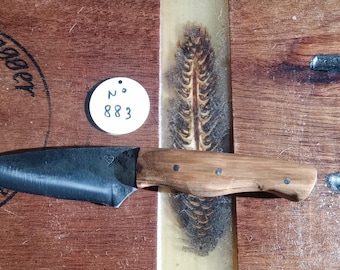 Handmade artisan knife. Forged knife. Kitchen knife. Gift idea. HRC steel. France. Hardened steel. Blacksmith. Knife.