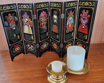 Black Lacquer Mini Screen Chinese Opera Masks Great Backdrop for Brass Items