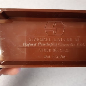 Organisateur de dossiers de bureau rétro Starmark File-Mate No. 9535 Couleur brun chocolat et champignon beige fabriqué au Canada Années 1970 Années 1980 image 9