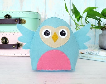 Children's sewing kit, Felt Owl sewing kit, Easy beginners sewing kit, kids craft kits, Felt Owl stitch kit, easy sewing for beginners