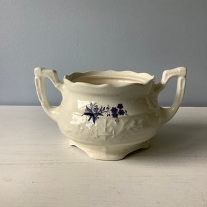 Ironstone Unmarked Sugar Bowl No Lid Blue Flower Pattern