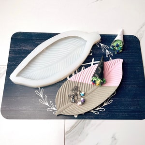 Concrete Cement Resin Big Jewelry Tray Silicone Mold - Resin Leaf Tray Mold - Big Leaf Dish Plate Coaster Mold