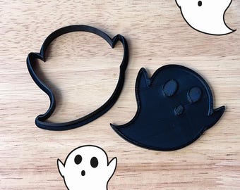 Ghost Cookie Cutter: Halloween Baking & Fondant Decoration