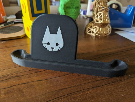 Custom Valve Steam Deck Stand/Dock with Stray Game Logo Inlay - Compatible with Standard and OLED Steam Decks