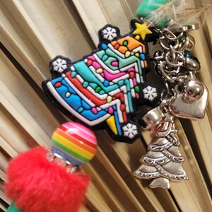 Beadable Plastic Pen - Bookish Themed Beadable Pen - Book Stack Chritmas Tree Beadable Pen with Dangle