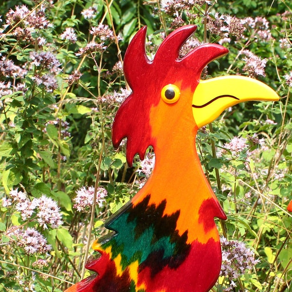 Fröhlich bunte  Gartenstecker aus Holz. Fantasie - Vogel, Gartendekoration auch als Geschenk für Balkon und Terrasse