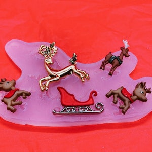 Sleigh with Reindeers Mold