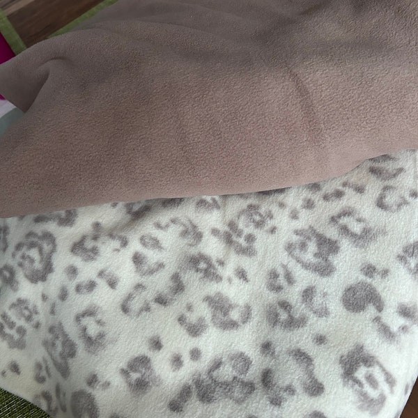 Cream/Tan Leopard Double Layer Fleece Knot Blanket , Animal Print Anti-Pill, So Soft and Warm, Perfect for Home & Travel