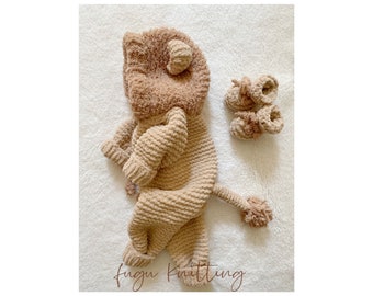 Knitted Cozy Beige and Brown Lion Costume for Gender Neutral Baby /   Outerwear Jumpsuit for Toddler / Baby Shower Gift For Pregnant Woman