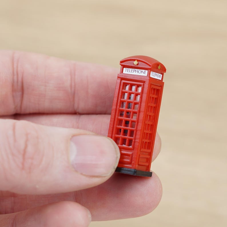 OO Gauge Telephone Box