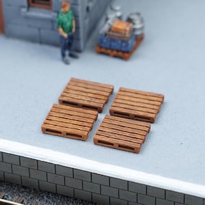 Model Railway Wooden Pallets - OO Gauge pallets - 1:76 Hornby Scale  Dock Scenery (x4)