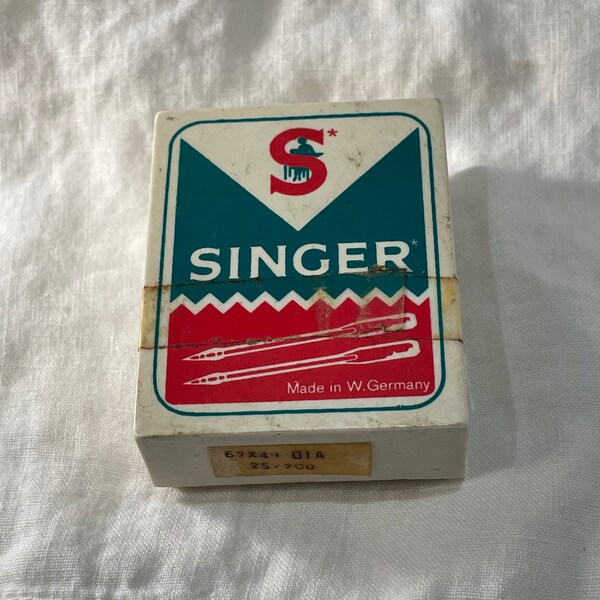 NOS SINGER needles system 3271