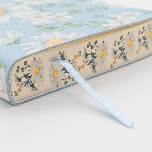 Margherita (Daisy) Printed Soft Italian Leather Handmade Journal , Notebook - Gift for Mom,New Mothers, Best Friends