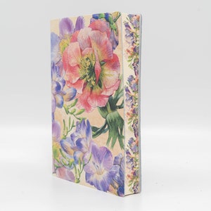 Umbria Lillies & Peonie Printed Italian Handmade Soft Leather Journal , Notebook Gift for Mom, Sister, BFF image 2