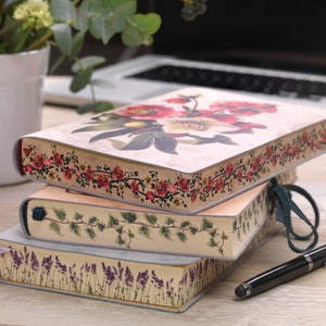 Bel Fiore, Beautiful Flower Printed Italian Soft Leather Journal , Notebook Handmade in Italy Gift for Mom, Sister , BFF image 1