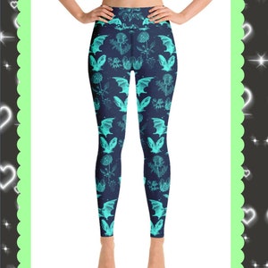 BAT FLORAL Yoga Leggings, Cute Bat Tee fleurs sauvages, Botanical Bat Print Pattern Tights, mori kei, forestcore, Cottagecore, Navy leggings