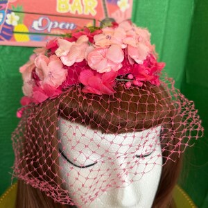 1960s Whimsy Hat - Etsy display picture 2