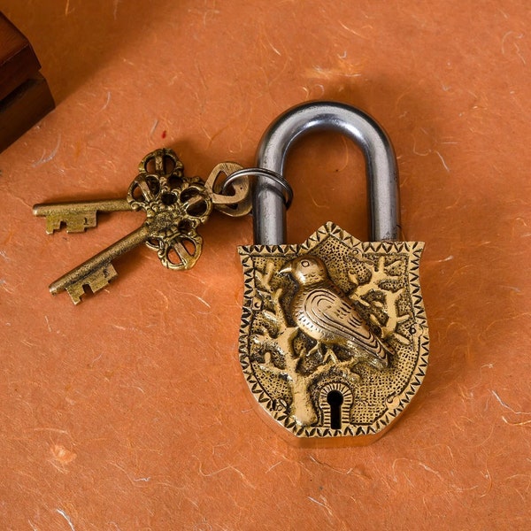 Brass Bird PadLock With Keys, Indian HandCrafted Functional Unique Lock, Hardware Accessories, Antique Locks, Unique Home Decor, Brass Locks