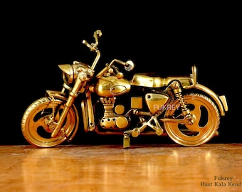 Brass Motorbike Sculpture Handmade Motorcycle Home Decor Unique Gifts for Bikers Vintage Bullet Working Bike Model Wheels Figure Statue Gift