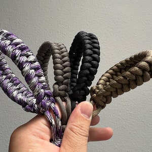 Mad Max Style 650 Paracord Bracelet EDC Single cord construction image 2