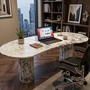 Mesa de comedor personalizada de mármol Calacatta Viola: Piedra natural hecha a mano