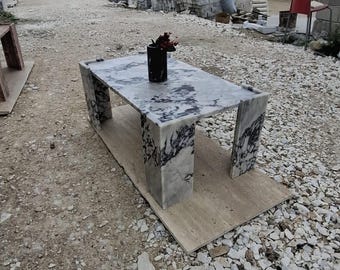Mesa de centro de mármol Calacatta Viola hecha a mano: diseño de piedra personalizado