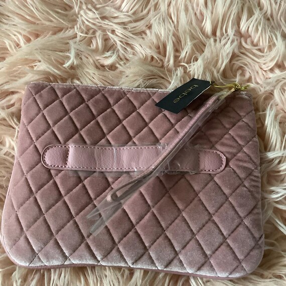 New with tag Bebe handbag wristlet - image 4