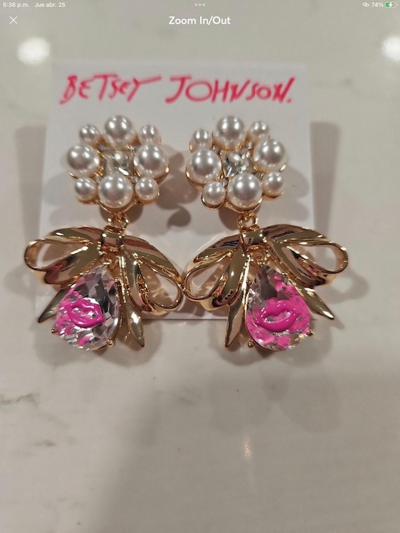 New with tag Betsey Johnson earrings