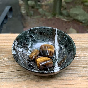 Yellow Tiger’s Eye Tumbled Stone, Tiger’s Eye Pocket Stone, Tiger’s Eye Tumbled Crystal, Genuine Stone (Pick Your Size)