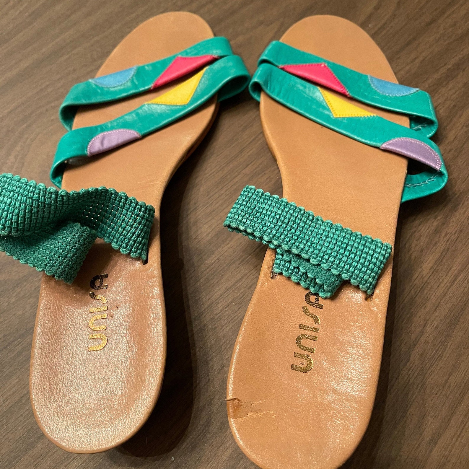 unisa sandals