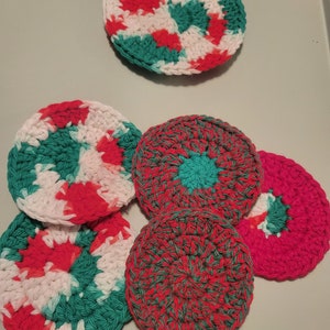 Reusable makeup rounds