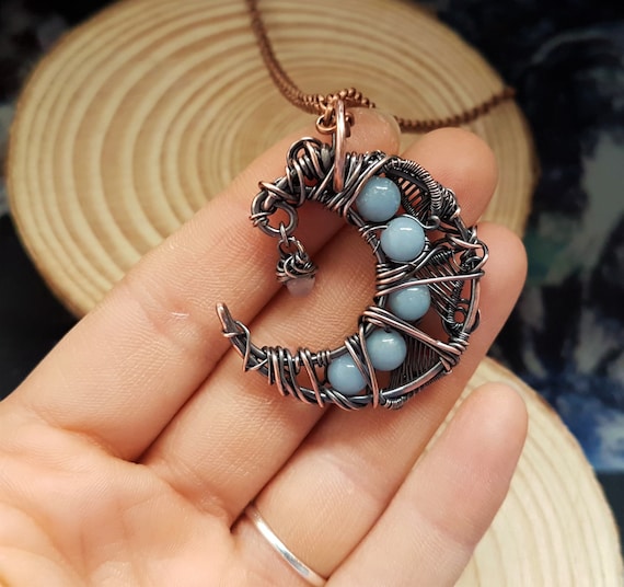 Wire crescent moon discount