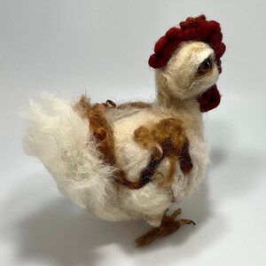 Hen and Chick: Set of two Handcrafted Wool Sculptures image 5