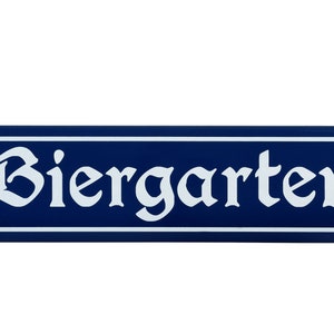 Placa de esmalte alemão Biergarten - 8x30 cm (3,2"x11,8"), azul profundo, verde, branco, cervejaria ao ar livre, vintage, Oktoberfest