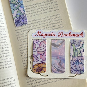 Holographic Aesthetic Magnetic Bookmarks | Set of 3 | Cute Shiny Page Markers | Gift for Book Lovers | Multiple Designs to Choose