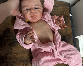 Olyvia or Olly by Sylvia Manning U.K. these dolls are ready to customize. boy or girl. closed eyes armatures 0-3 month size