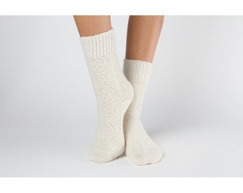Natural Woolen socks with beautiful patern, 2 colors, Warm and cozy winter socks, Very soft and delicate, Perfect Christmas gift