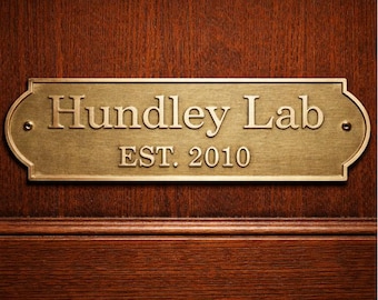 Custom Solid Brass Business Sign – “Hundley Lab” Engraved Plaque, Vintage Brass Nameplate, Office Door Sign, Workshop Branding Plaque