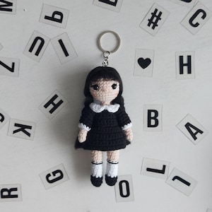 Crochet wednesday keychain, Amigurumi wednesday doll, Mini wednesday addams