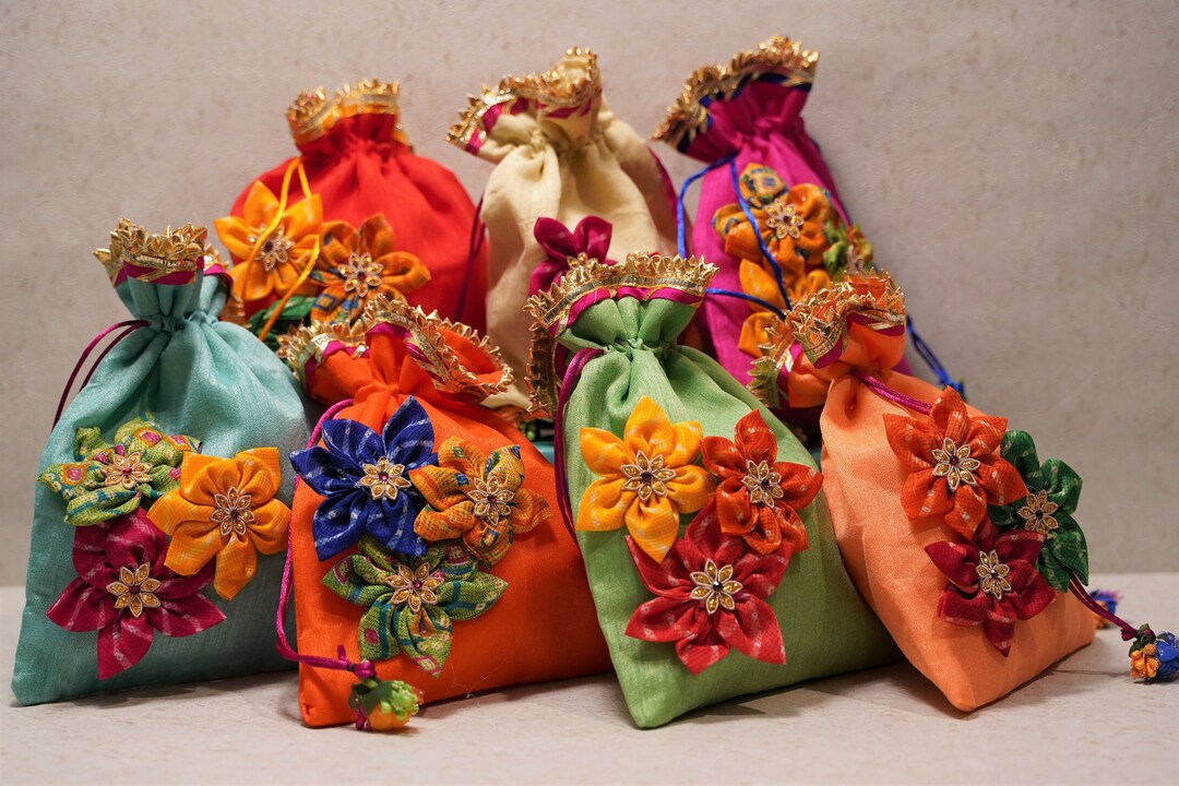 Set of 3 Favor Potli Bag Indian Wedding Mothers Day Gift Etsy