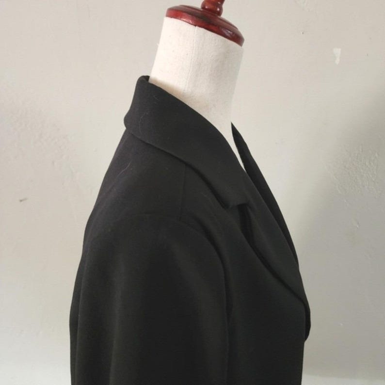 NWT Urban Outfitters Jules Suiting Blazer Black Size Medium image 3