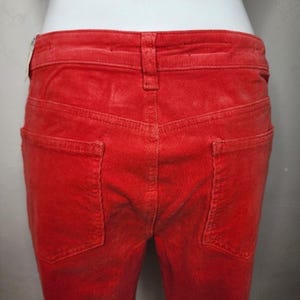 Pantalones ajustados de pana roja de talle alto Pilcro Anthropologie, talla 31, nuevos con etiquetas. imagen 5