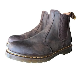 Dr. Martens 2976 YS Crazy Horse Leather Chelsea Boots Brown Mens 9 Womens 10