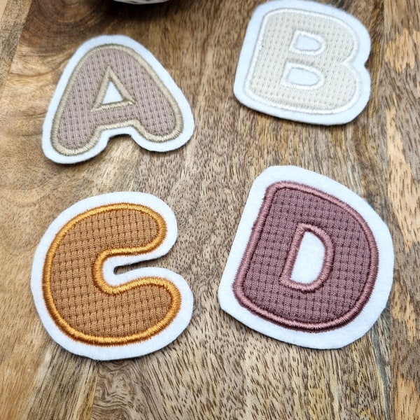 Patch/Applikation/Aufnäher/Bügelbild - Buchstaben, Zahlen - braun, hellbraun, natur