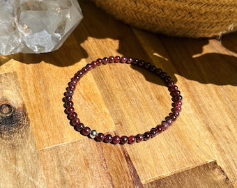 Garnet - Small natural stone bracelet - gemstones - approximately 3.5 mm